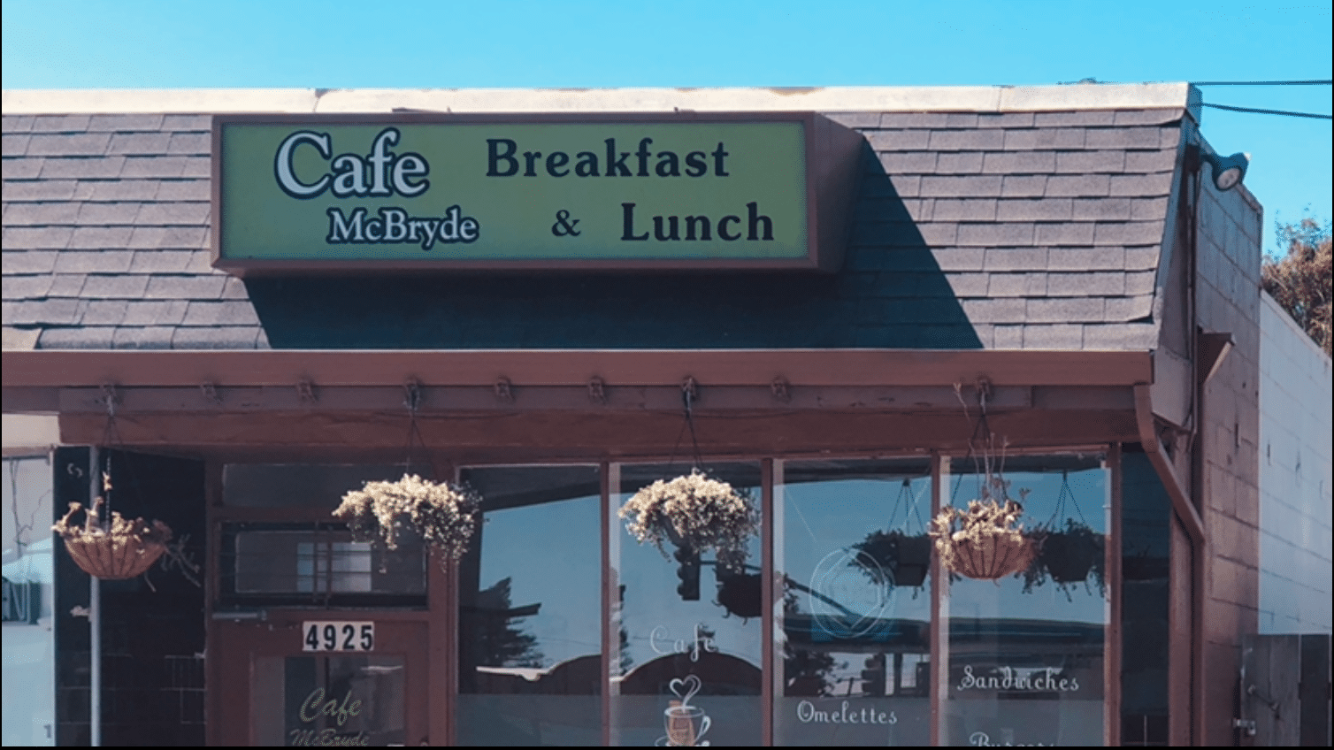 Cafe McBryde